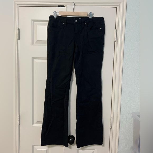 Victoria’s Secret low waist straight leg pants in black - Picture 1 of 5